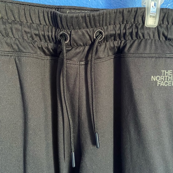 Women’s The North Face Flash Dry Drawstring Stretch Jogger. Black. Size Small. - Picture 7 of 13
